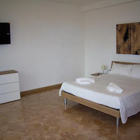 Apartman Elisa 12 Minutes From Venice, Free Wi-fi Included *