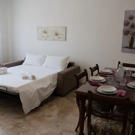 Elisa 12 Minutes From Venice, Free Wi-fi Included Apartmán